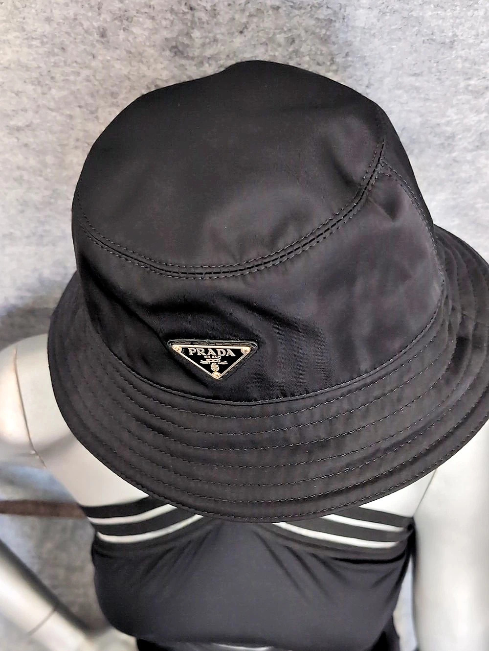 Prada Re-Nylon Bucket Hat Black Medium - Picture 9 of 15